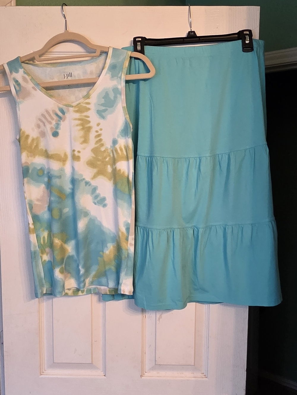 J Jill Turquoise Tiered Maxi Skirt Paired with Matching Tie-dye Tank Top. Size S